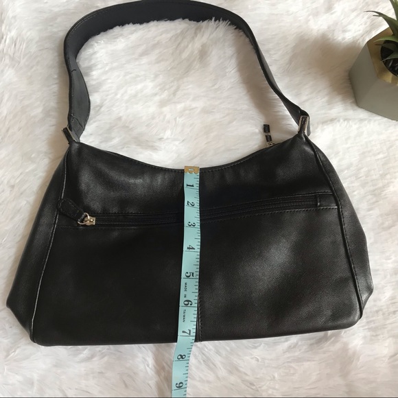 Kim Rogers Black Shoulder Bag w/ Silver Accents - Picture 5 of 14